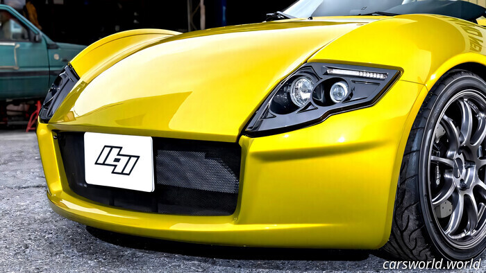 Parece Un Fugitivo De GTA, Pero Este Funky Roadster Es Real | Carscoops
